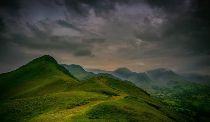photo of hills in the lake district